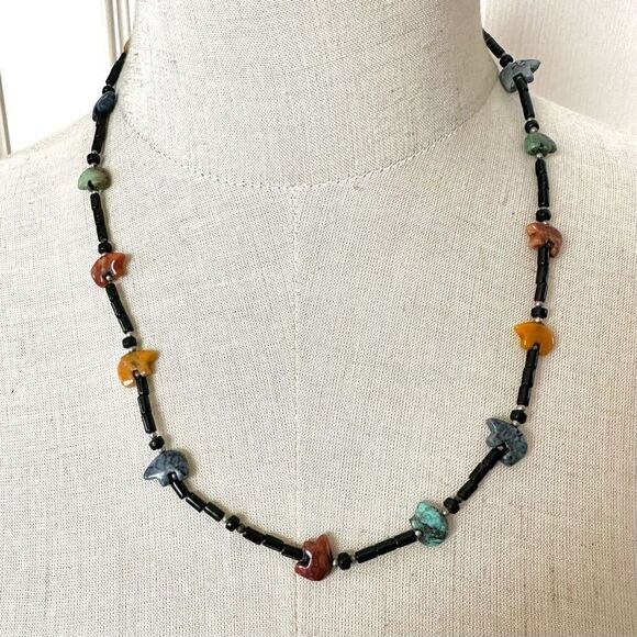 Vintage natural stones fetish bear necklace